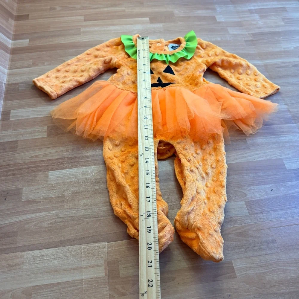 Mudpie girly fancy pumpkin one piece Halloween costume size 0 to 6 months
